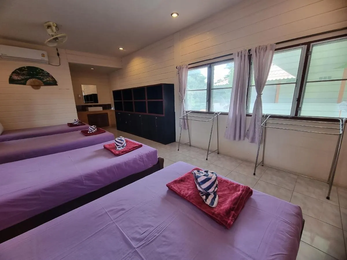 Lotus Hostel Beach Ko Tao 0*,
