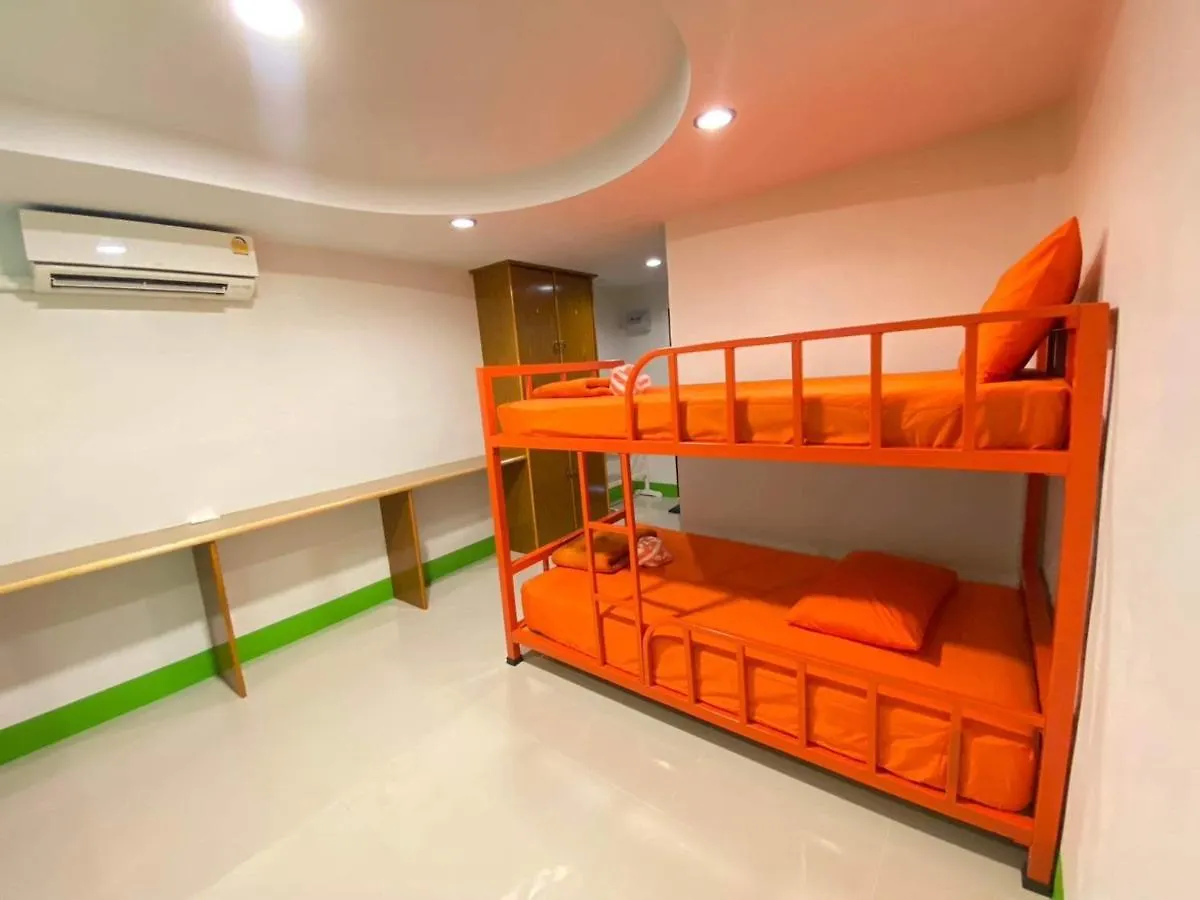 Lotus Hostel Beach Ko Tao 0*,  Thailand